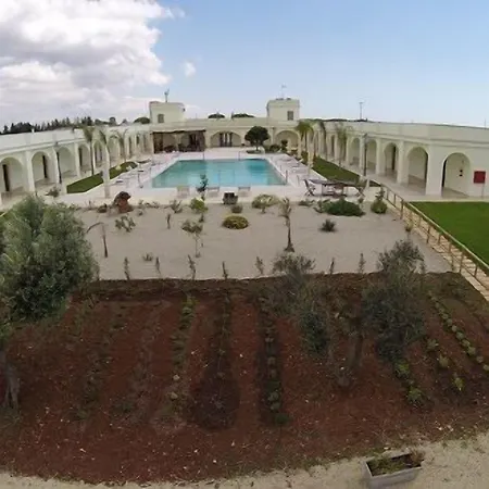 Agri Conte Salentino Hotel