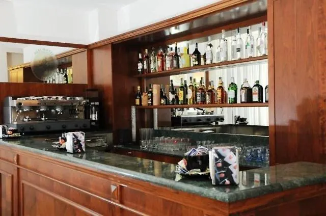 Agri Conte Salentino Otel 3*