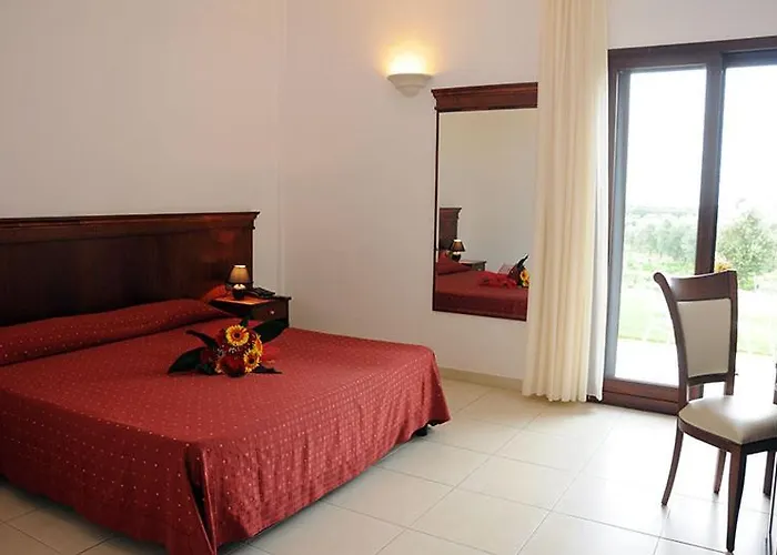 Agri Conte Salentino Otel 3*