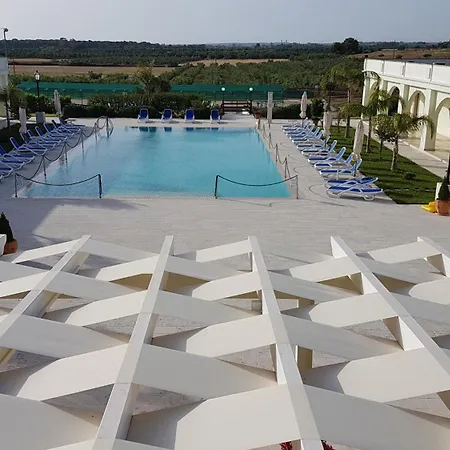 Agri Conte Salentino 3*